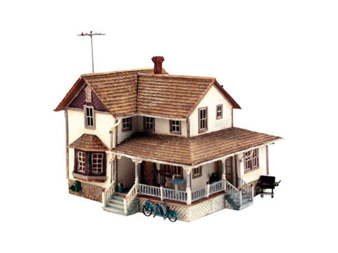 HO Corner Porch House - Landmark Structures(R) -- Kit - 5-5/8 x 8-5/8 x 5" 14.2 x 21.9 x 12.7cm