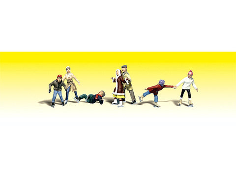 N Scenic Accents(R) Figures -- Ice Skaters