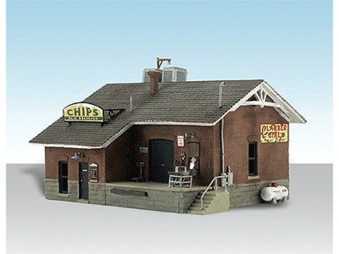 HO Chip's Ice House - Built-&-Ready Landmark Structures(R) -- Assembled - 6-3/8 x 4-11/16" 16.2 x 11.9cm