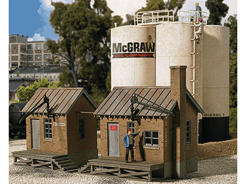 HO McGraw Oil Company -- Kit - 6-1/2 x 8-7/8 x 5" 16.5 x 22.5 x 12.7cm
