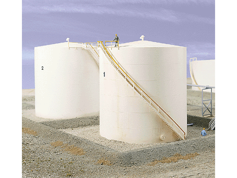 933-3168 HO Tall Oil Storage Tank w/Berm -- Kit - Tank: 6" Diameter x 6-1/4" Tall 15.2 x 15.9cm
