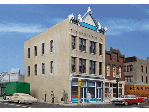 HO Magnolia Hotel -- Kit - 3-1/2 x 6-1/8 x 6-3/4" 8.8 x 15.5 x 17.1cm