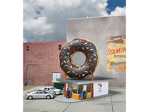 HO Hole-In-One Donut Shop -- Kit - 5-1/8 x 2-1/2 x 5-1/8" 13 x 6.3 x 13cm
