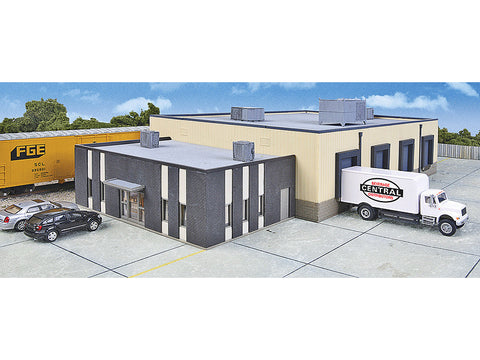 HO Central Beverage Distributors w/Office Annex -- Kit - 15-15/16 x 8 x 4" 40.4 x 20.3 x 10.1cm