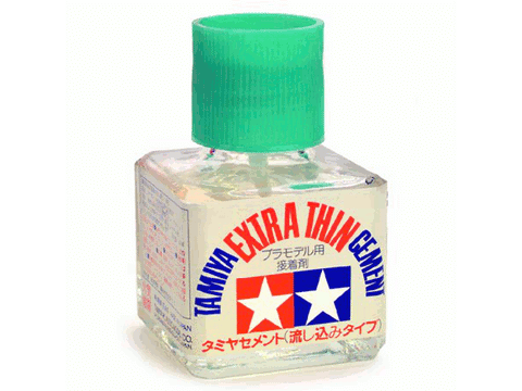 A Tamiya Extra-Thin Cement