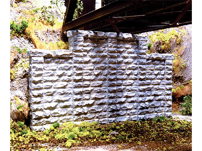 cho8400 HO Cut Stone Stepped Wall -- 6-1/2 x 3-3/4" 16.5 x 9.5cm